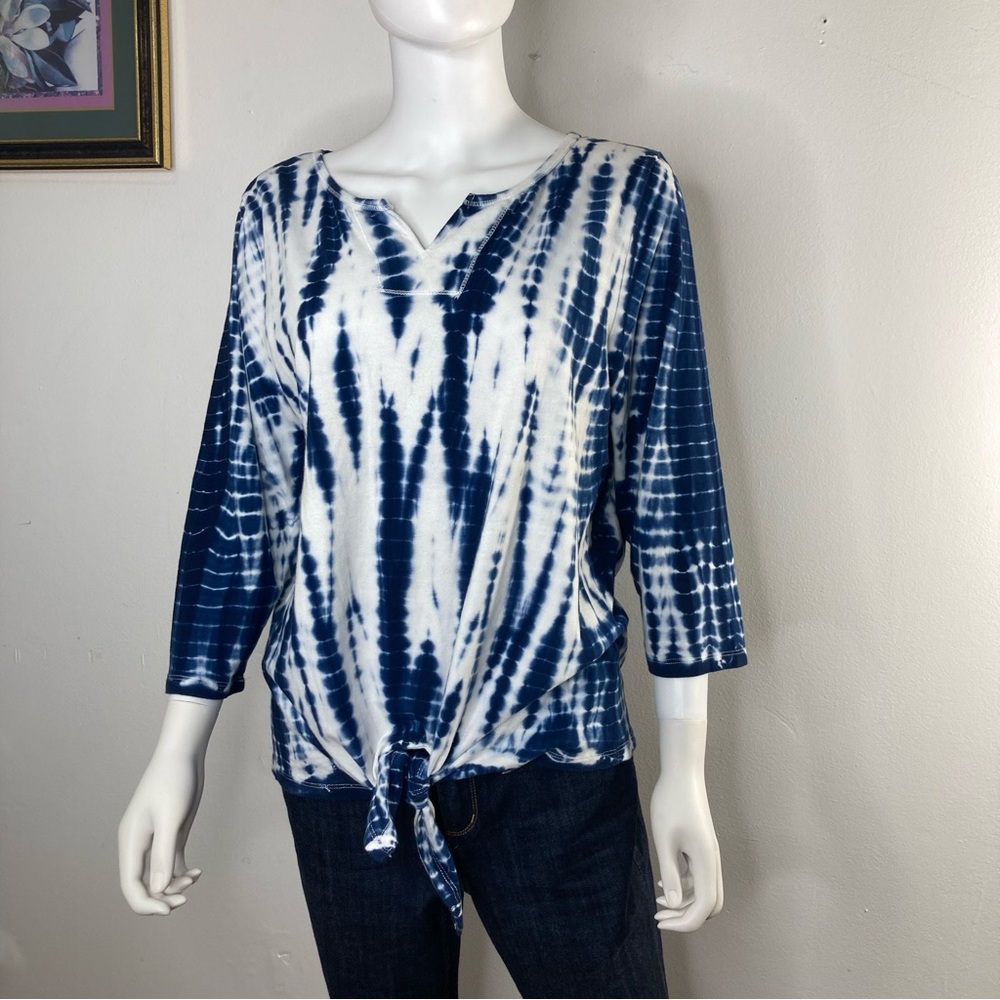✨ Onque Casuals Tie-Dye Pullover – Effortless & Fun 💙✨ - Picture 2 of 9